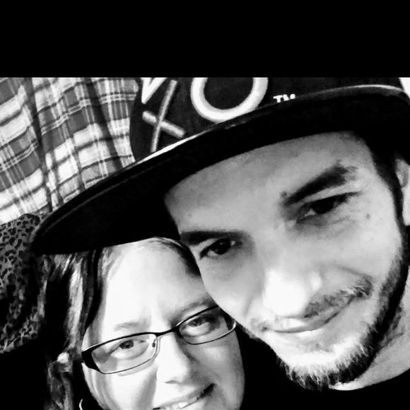 Meet your Posher, Chrissy - Picture 1 of 1